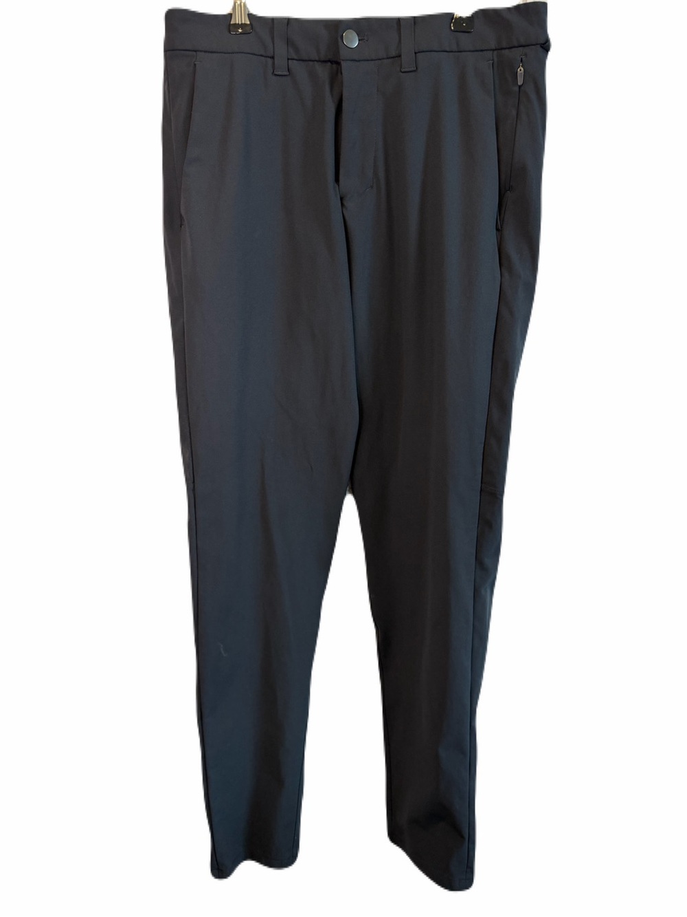 LuLuLemon Men’s Commission Pant Slim - size 31 Dark Gray Color
